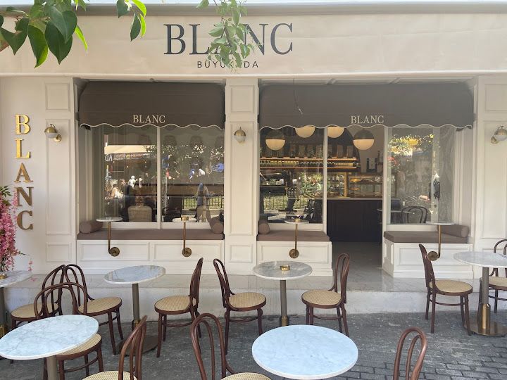 Blanc Cafe Büyükada