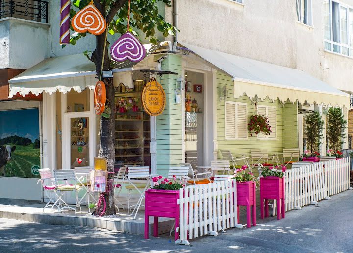 Büyükada Şekercisi Candy Island Cafe Patisserie