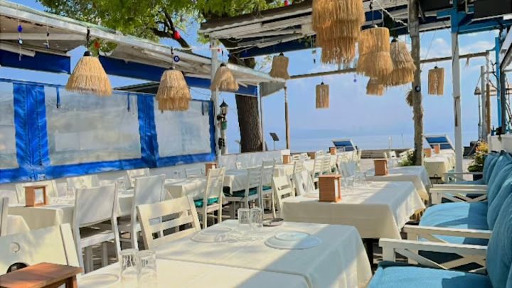 Heybeliada Barbayani Rakı Balık Restaurant