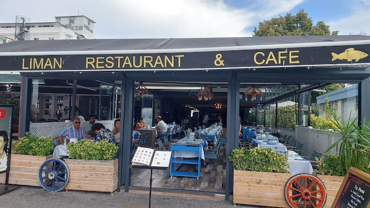 Restaurant Cafe