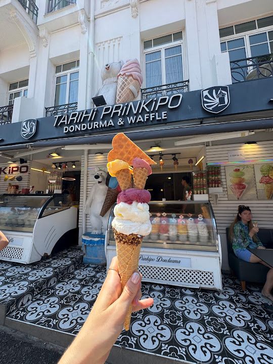 Tarihi Prinkipo Dondurma&waffle