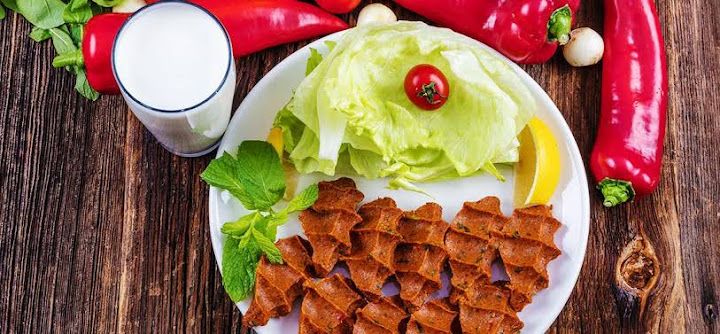 MEŞHUR ADIYAMAN ÇİĞKÖFTESİ