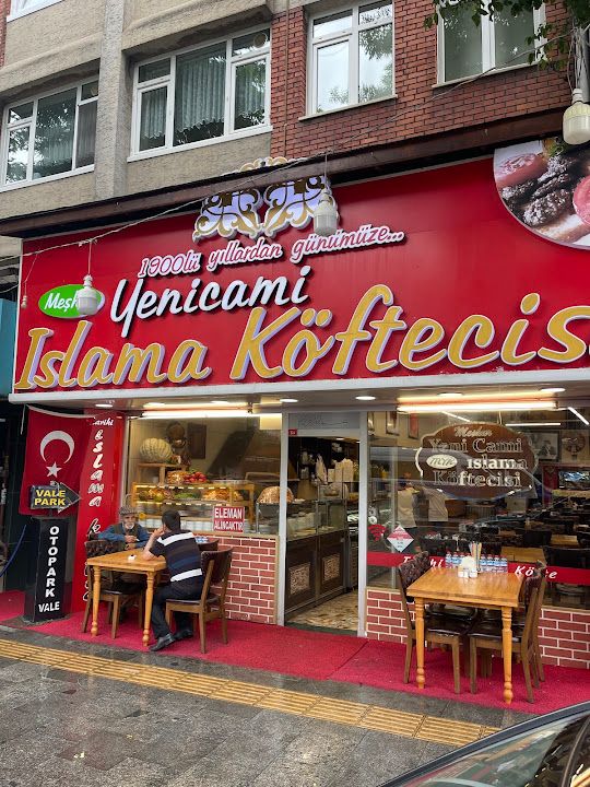 Meşhur Yeni Cami Islama Köftecisi