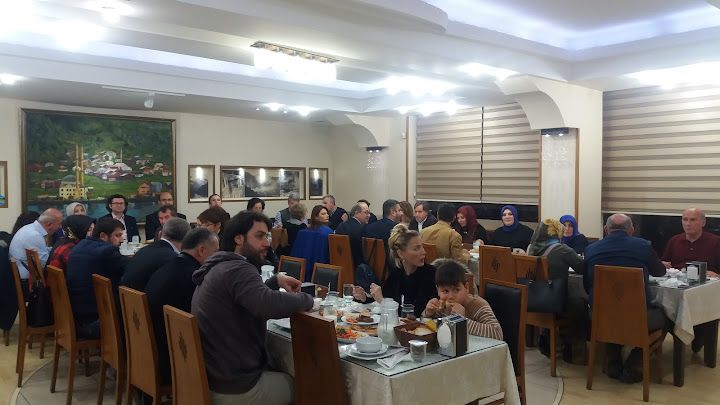 Özkaradeniz Pide Sofrası