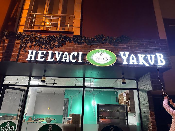 Medusa & Yakub Efendi