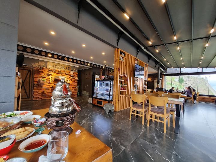 Lazvegaz Restaurant
