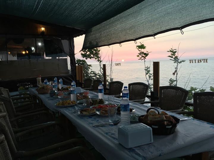 Tutaste Kafe Restaurant