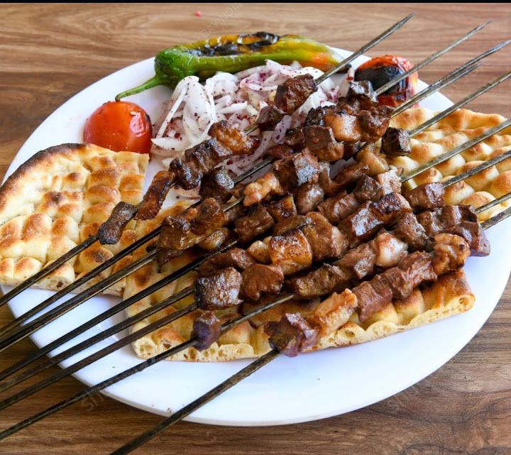 hasan usta yiyen bilir kebap ızgara
