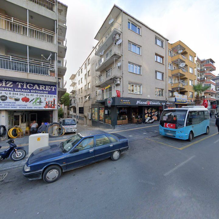 Pizza Tomato Akhisar