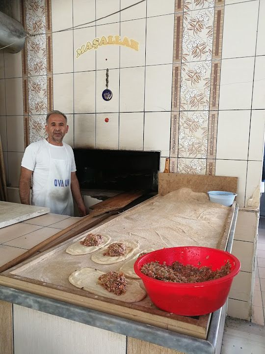 Nadir Pide Lahmacun Salonu