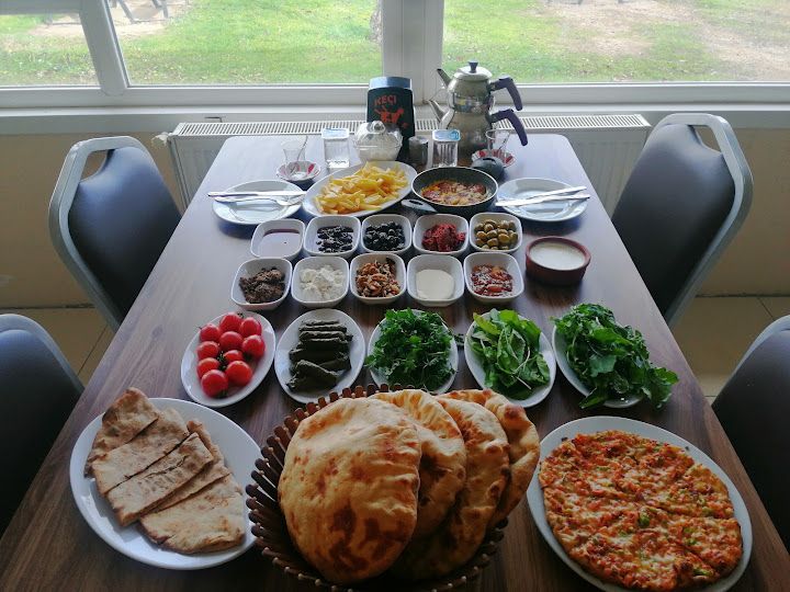 Saanen Keçili Bahçe