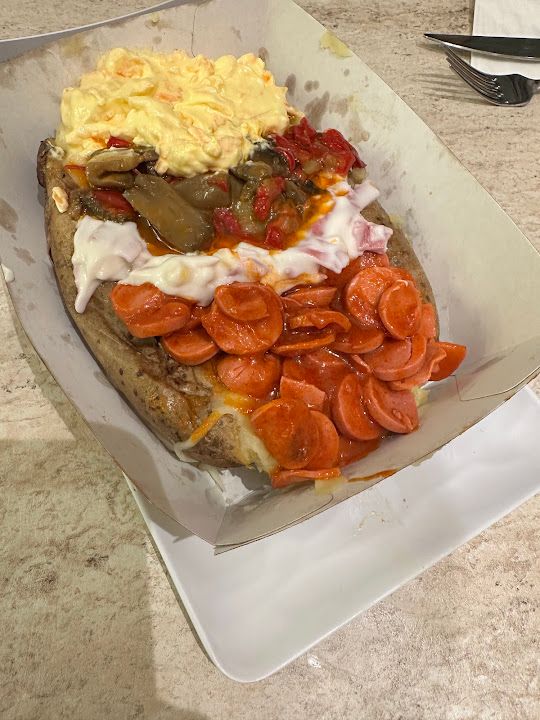 The Mutfak Kumpir&waffle