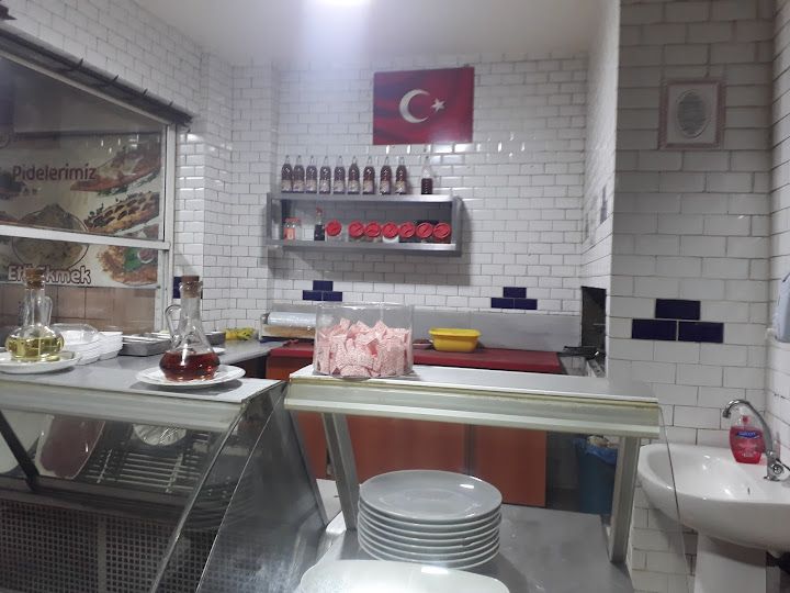 Etli Ekmek Kebap