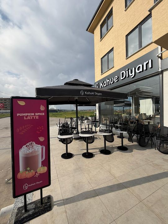Kahve Diyarı Yanında - Sakarya