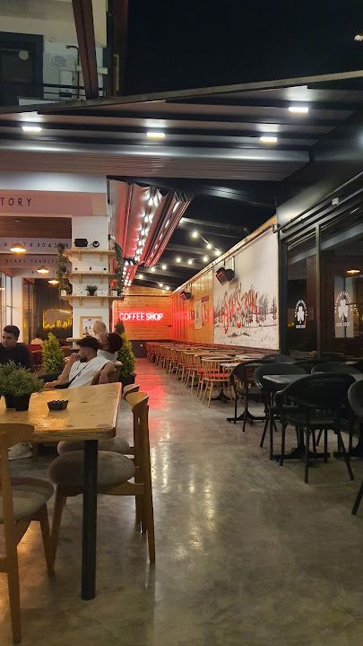 Mackbear Coffee Akyazı
