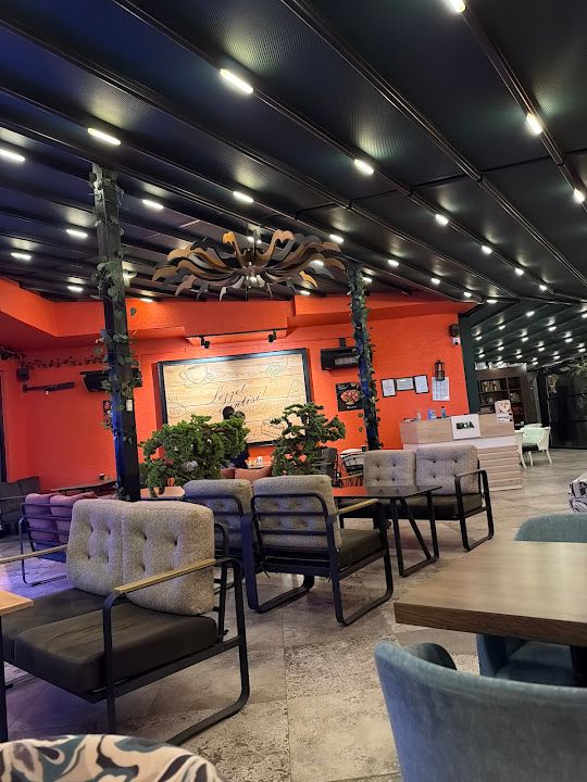 Palmiye Cafe & Restaurant