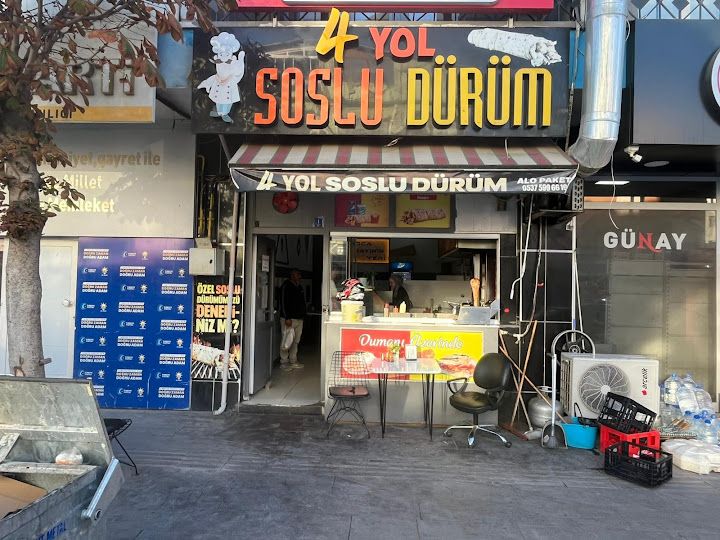 4 Yol Soslu Dürüm