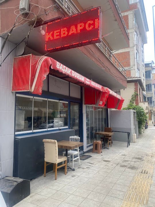 Tuana Fast Food