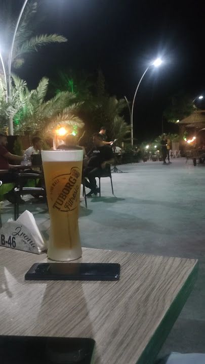 İronic Lounge Bar