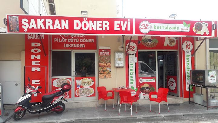 Battalzade çiğköfte tavuk döner
