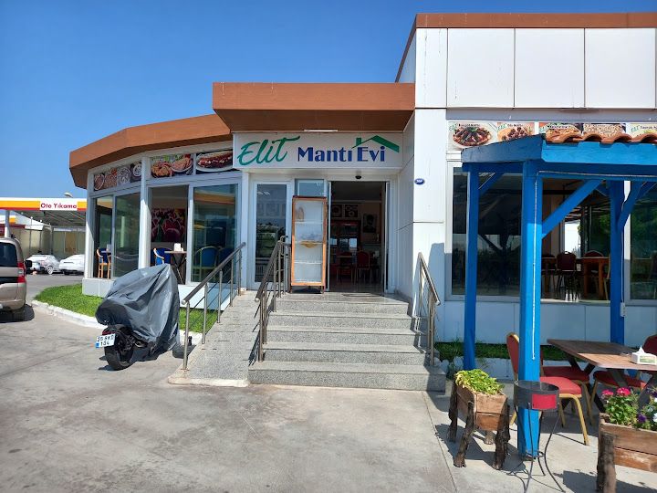 Elit mantı evi