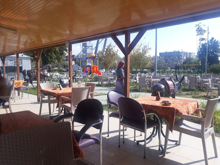Engelsiz Cafe Park