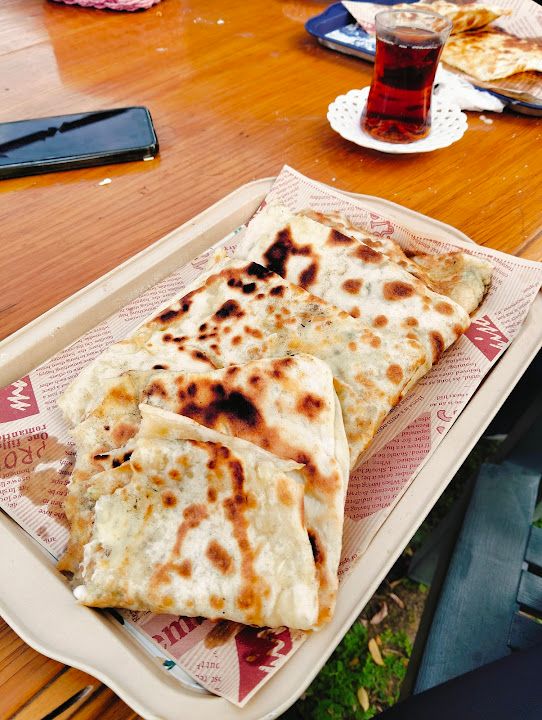 Neşeli Gözlemeler