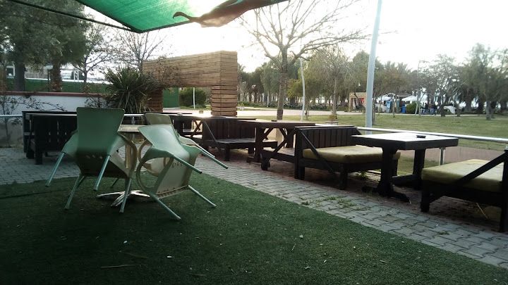 Uğrak sera aile çay bahçesi