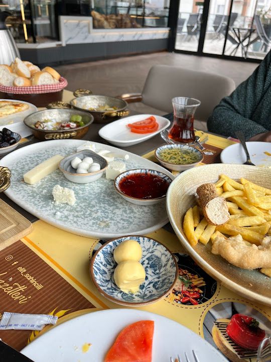 Elit Şahincili Unlu Mamülleri