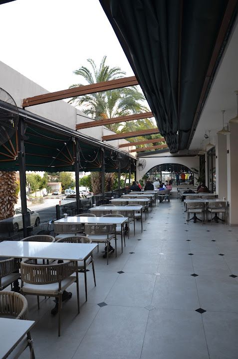 Dora Lounge & Kahve Evi