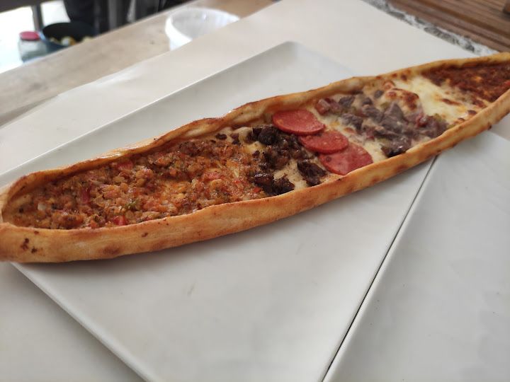 Tadım Lahmacun Pide Ve Kebap Salonu