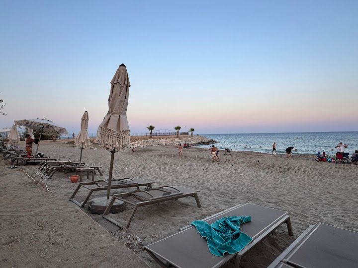 Yalı Beach Day & Night