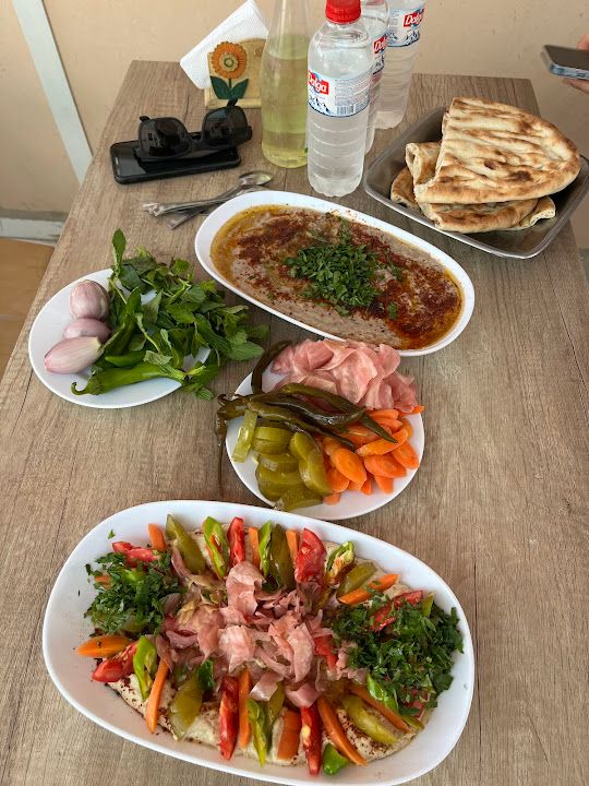 Çayırcı Bakla & Humus