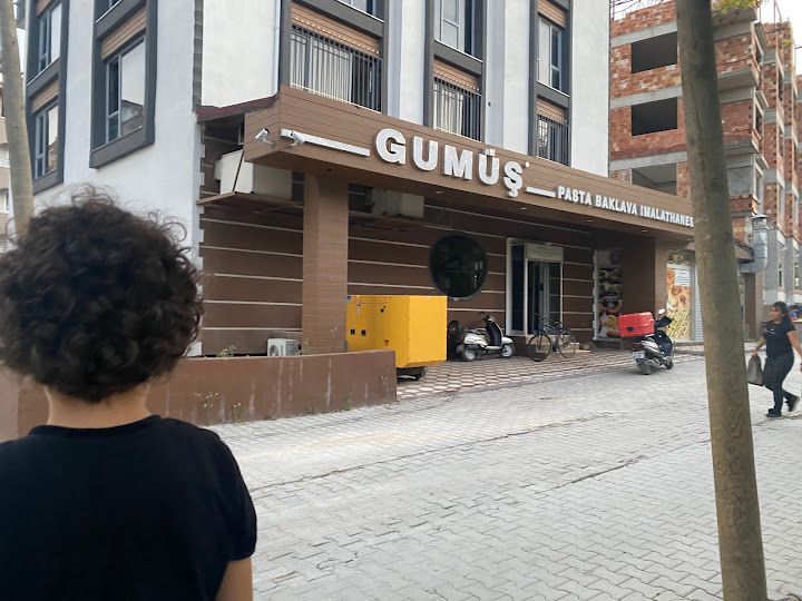 Gümüş Pasta Baklava Imalathanesi