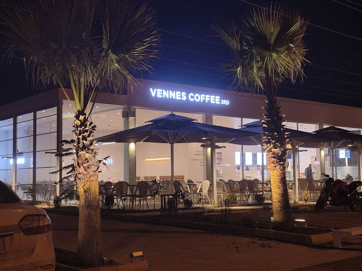 VENNES COFFEE 3RD
