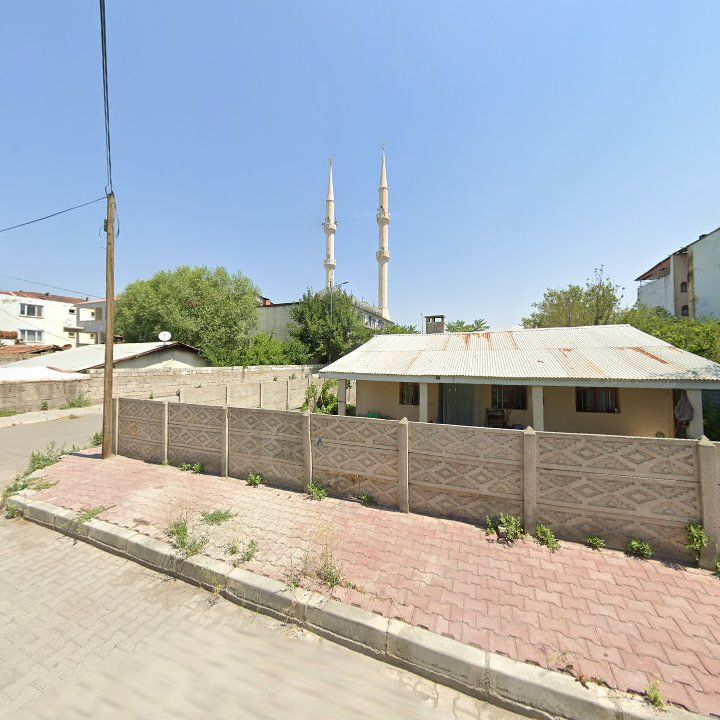 Şanlı Urfa Lezzet Kebap Pide Lahmacun Salonu
