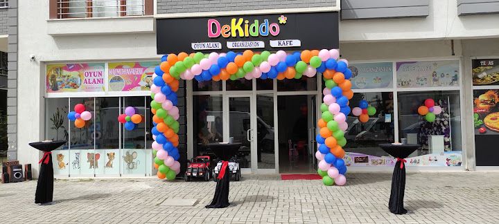 Dekiddo