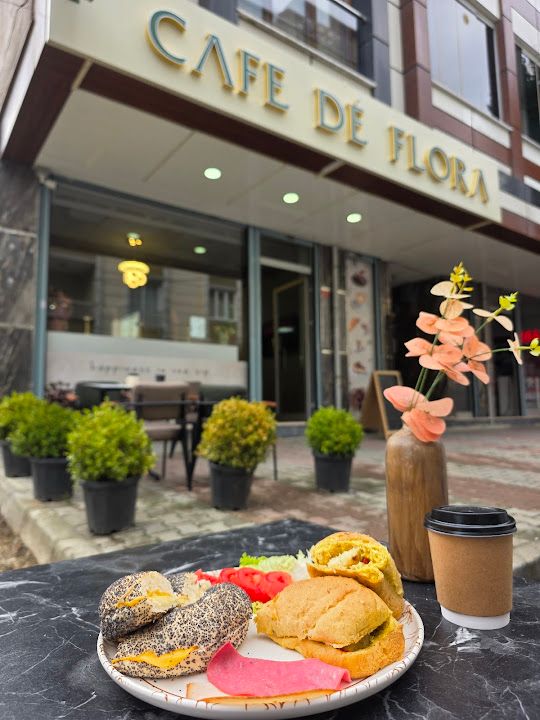 Cafe Dé Flora