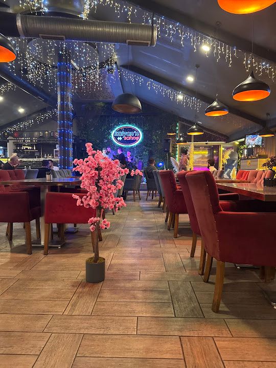 Kalyan'n Sahne & Cafe
