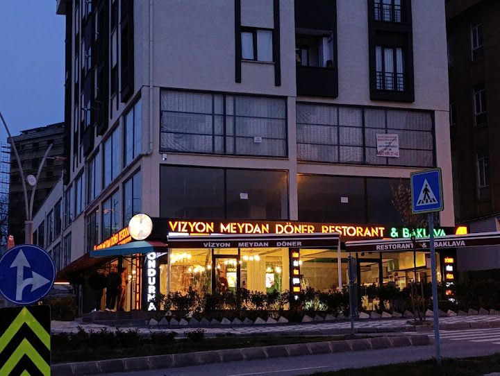 Taşoluk Vizyon Meydan Döner