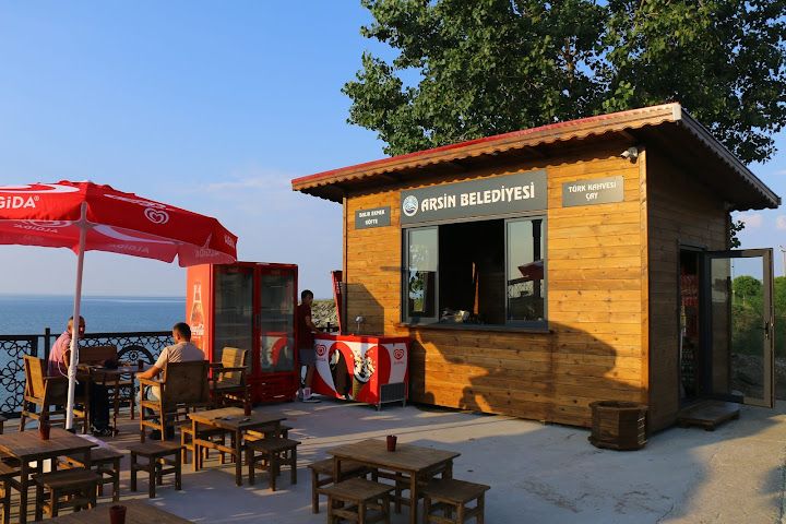 Arsin Belediyesi Sahil Balık Ekmek Büfe