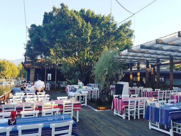 Derya restaurant (arsuz muhtar)