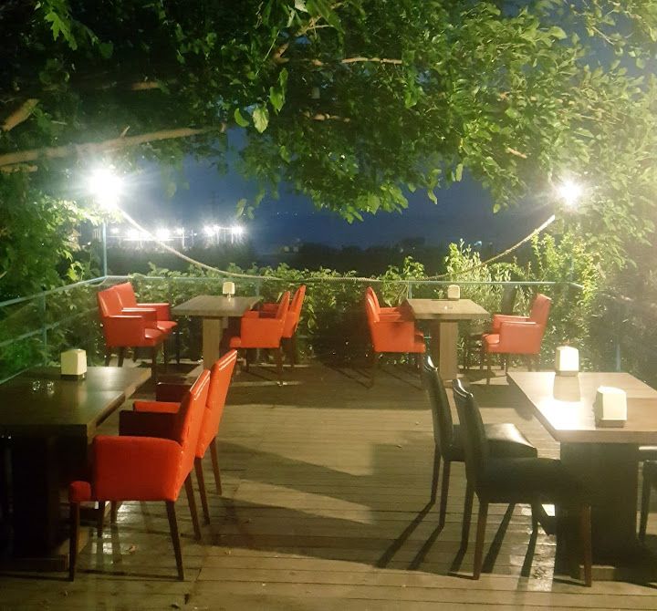 Nevi Alem Cafe Bar Butik Restaurant