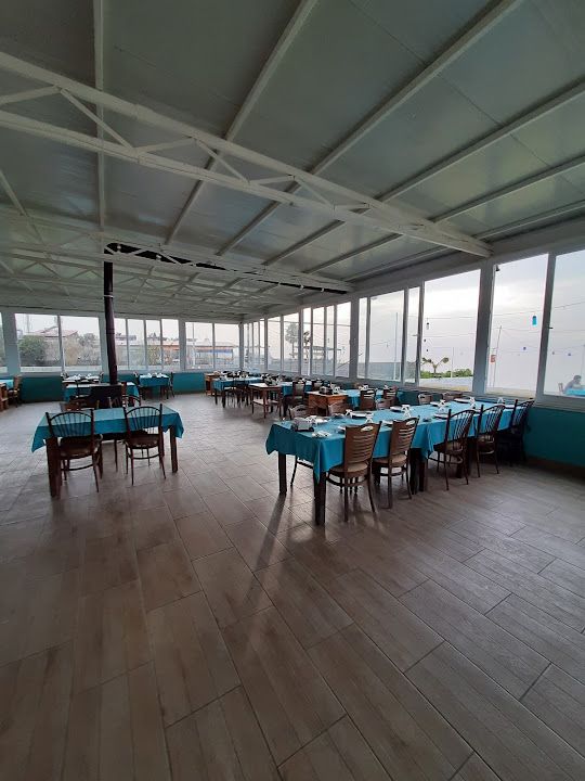 Turkuaz Restaurant & Beach Cafe