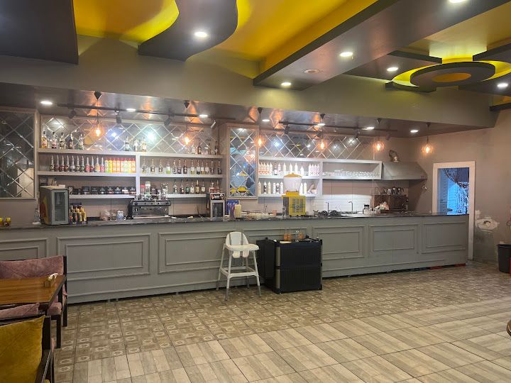 Chateau De Mardin Cafe Bistro