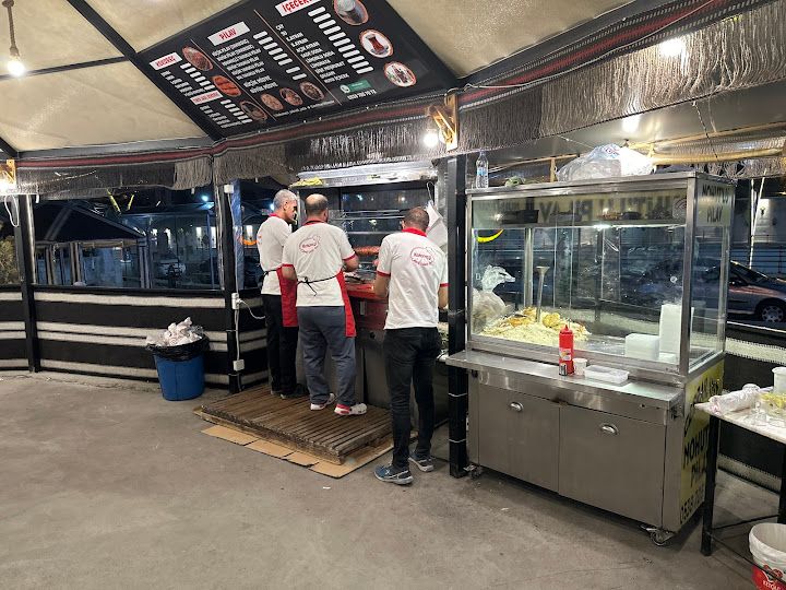 Kokoreçci Cebrail Ustanın Yeri