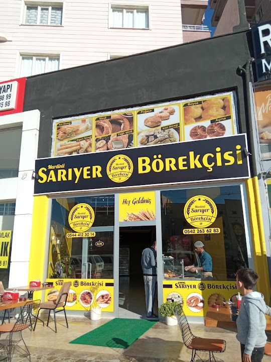 Mardinli Sarıyer Börekçisi