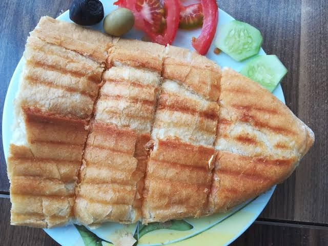 Aslanapa Pastanesi