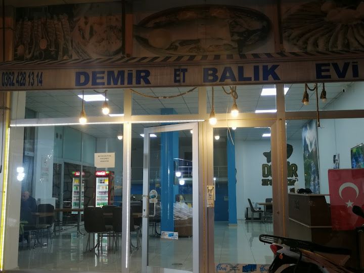 Demir Et Balık