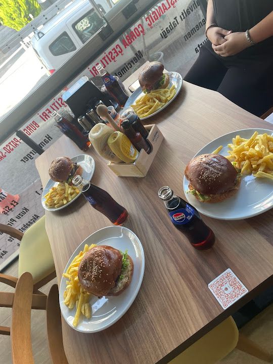 İkizler Cafe & Fastfood